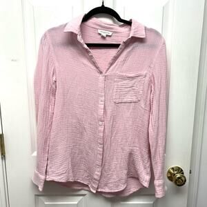 Beach Lunch Lounge Pink Crinkle Shirt, Button Down Blouse, Anthropology, Size M